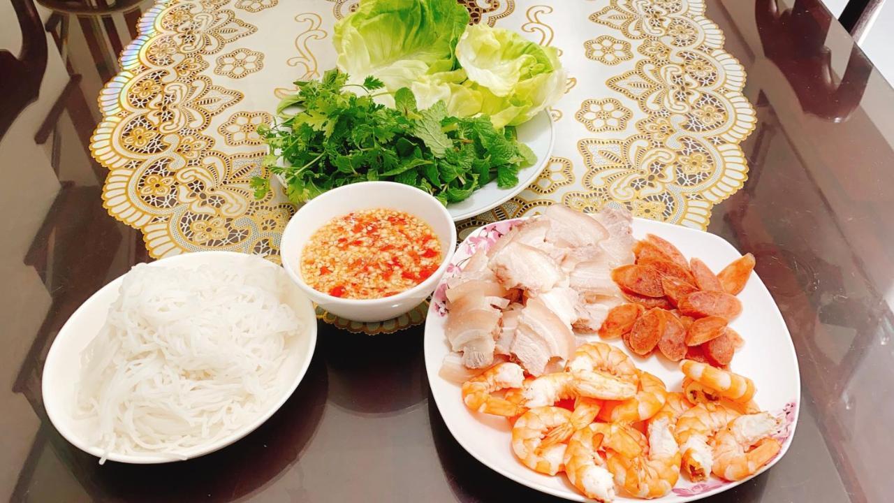 B & B Accommodation Service Hội An Extérieur photo